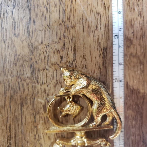 Two Cutie Kitty Brooches, Avon And JLC - Picture 5 of 13